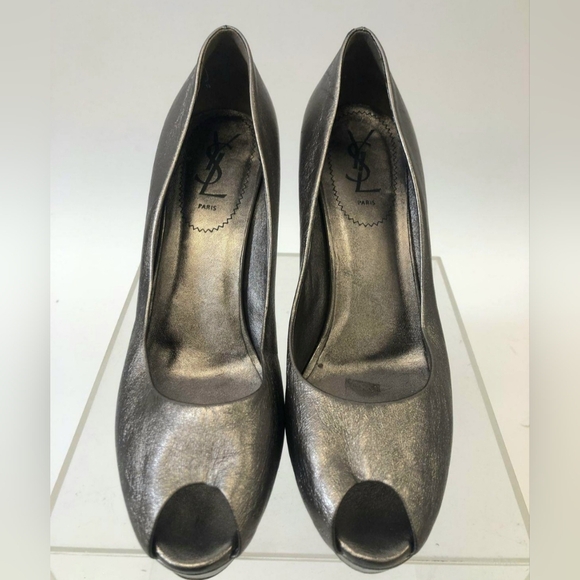 YSL Gold Pumps - Picture 13 of 16